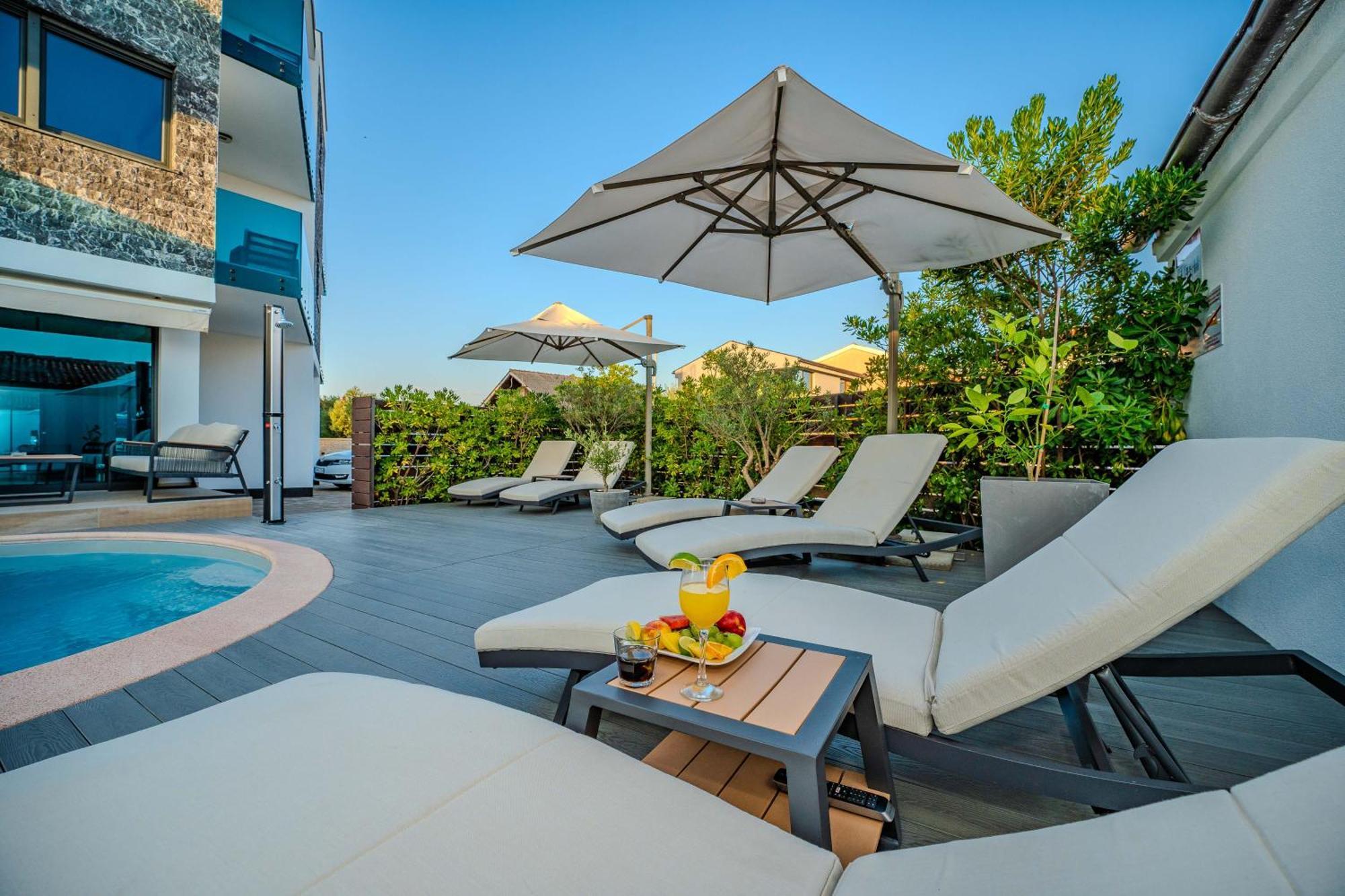 Luxury Apartments Vilamaloca Vir Ngoại thất bức ảnh