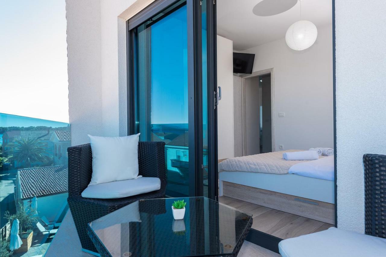 Luxury Apartments Vilamaloca Vir Ngoại thất bức ảnh